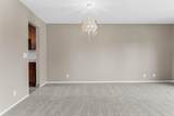1521 Windsor Way - Photo 10