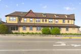 100 Main St - Photo 13