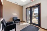122 Wisconsin St - Photo 2