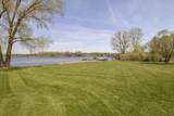 966 Bay View Cir - Photo 37