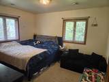 1002 Chrysler Dr - Photo 9