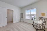 924 Wallace Loop - Photo 18