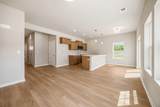 1364 Marigold Dr - Photo 8