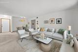 1906 Shorewood Blvd - Photo 4