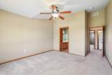 865 Prairie Gdns - Photo 19