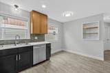 7029 Hampton Ave - Photo 11