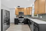 7029 Hampton Ave - Photo 8