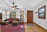 203 Lloyd St - Photo 2