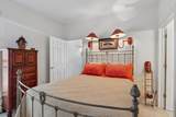 1550 Warren Ave - Photo 18