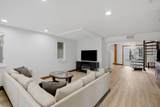 411 Wisconsin Ave - Photo 10