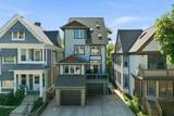 1527 Cass St - Photo 1