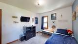 604 Oak St - Photo 16
