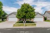 331 Lauren Ln - Photo 4