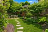 2036 Lake Dr - Photo 16