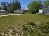 420 Church St - Photo 2