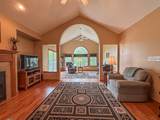 650 Waters Edge Dr - Photo 18