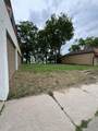 1113 3rd St - Photo 4
