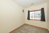 W241N2533 Parkway Meadow Cir - Photo 15