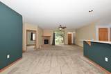 W241N2533 Parkway Meadow Cir - Photo 9