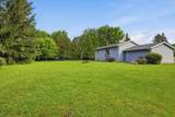 W226N8085 Rolling Hills Dr - Photo 2
