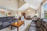 1085 Hillebrand Dr - Photo 12