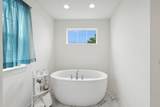 2708 Harbor Ct - Photo 18