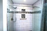 19065 Hiview Dr - Photo 22