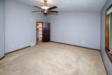 19065 Hiview Dr - Photo 29