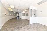 1118 Grove Ave - Photo 4