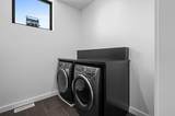 1089 Brookwood Dr - Photo 24