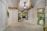 880 Windsor Dr - Photo 7