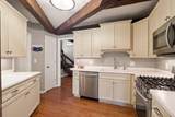 910 Windsor Ct - Photo 9