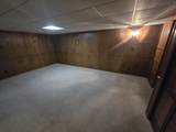 W157N11457 Hilbert Ln - Photo 21