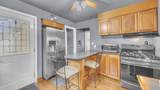 656 Montgomery St - Photo 6
