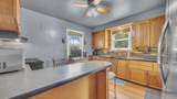 656 Montgomery St - Photo 9
