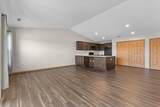 6746 100th Pl - Photo 4