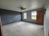 616 Hunter Oaks Blvd - Photo 10