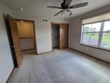 616 Hunter Oaks Blvd - Photo 14