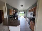 616 Hunter Oaks Blvd - Photo 5