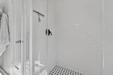 2734 Farwell Ave - Photo 17
