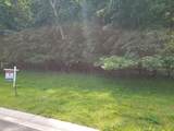 1041 Woods Edge Dr - Photo 2