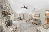 N81W13163 Country Terrace Ln - Photo 3