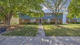 215 11 St - Photo 1