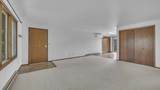 215 11 St - Photo 9