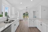 W206N16182 Stonebrook Dr - Photo 4