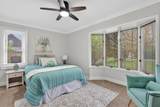 305 Leanore Ln - Photo 10