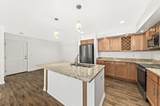 2748 Hidden Dr - Photo 18