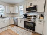 735 6th Ave - Photo 3