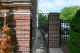 2230 Bradford Ave - Photo 37