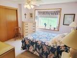 9374 Loomis Rd - Photo 8
